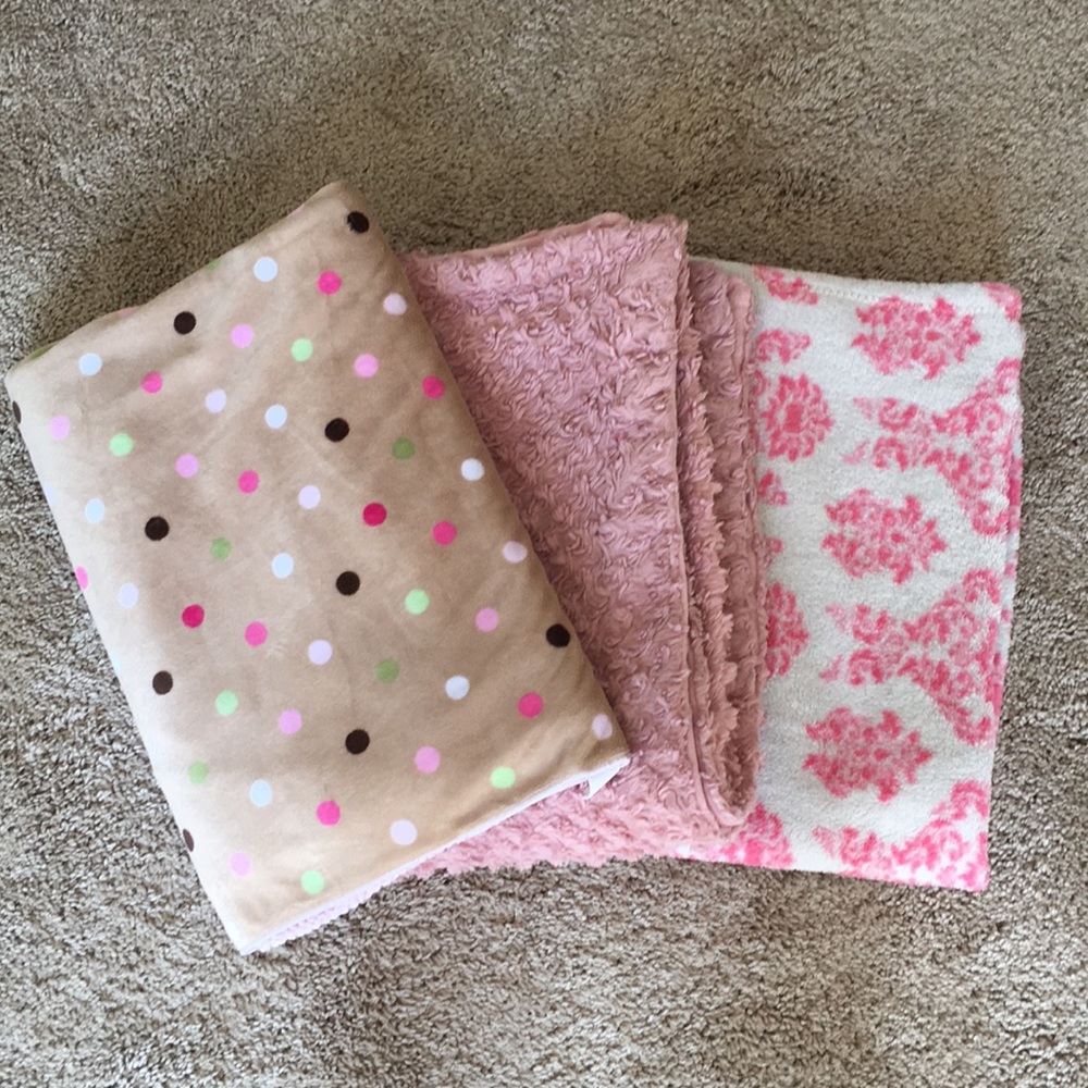 Set of 3 baby blankets